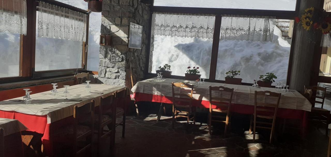 Albergo Nuoitas Форні-ді-Сопра Екстер'єр фото